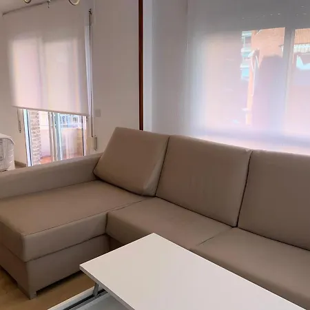 Lägenhet Acogedor Y Espacioso Apartamento En *